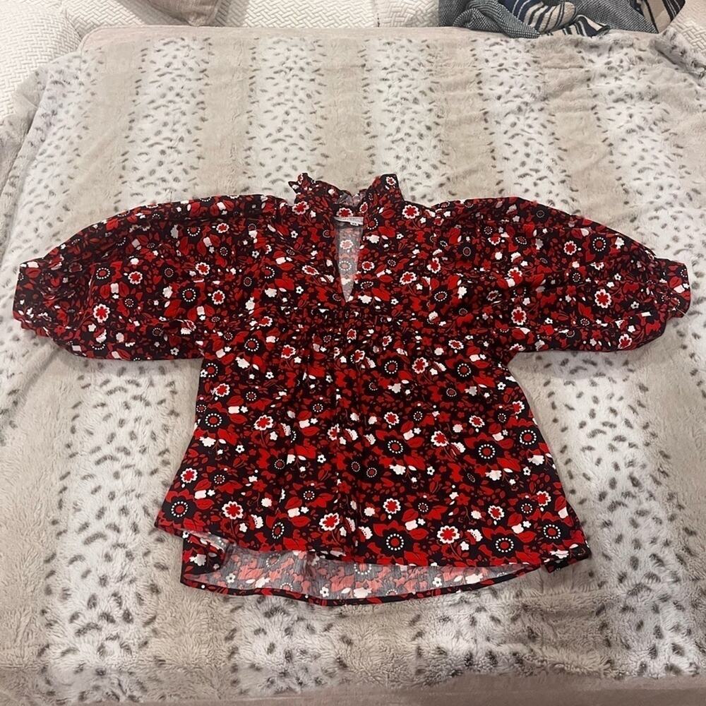 Never a Wallflower Red and Navy Floral Poplin High Neck Top - Picture 3 of 6
